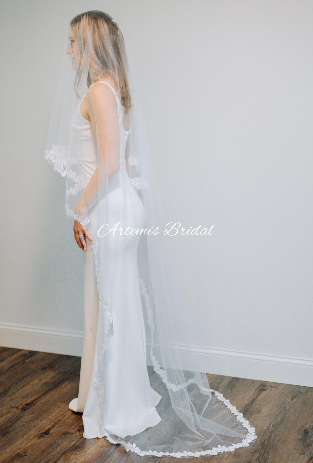 Lana Veil with Blusher