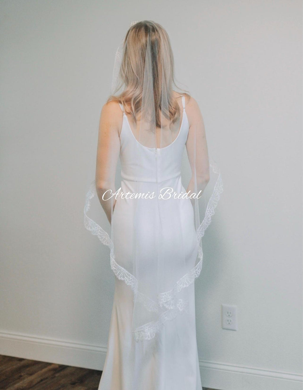 Bella Mantilla Veil