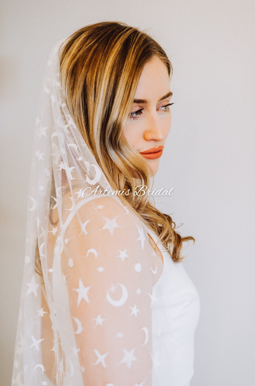 Luna Moon & Stars Veil