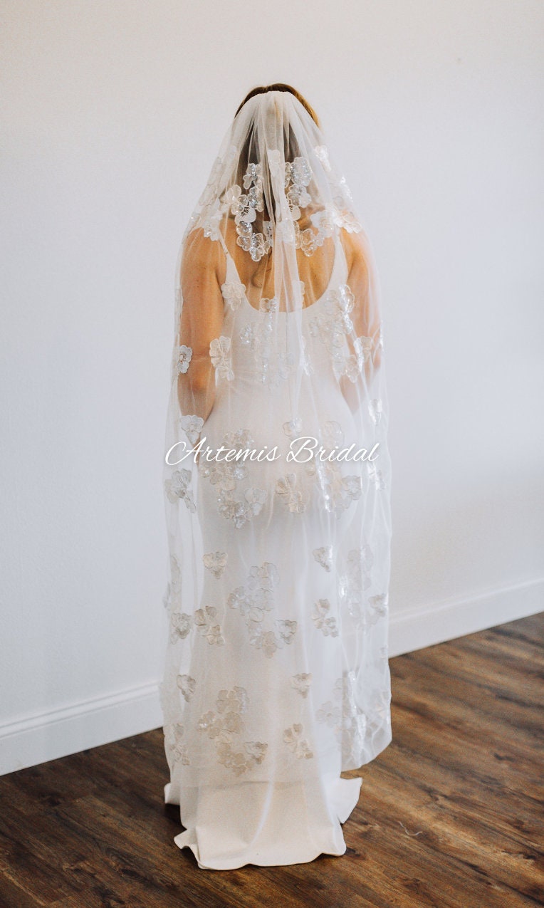 Savannah Veil
