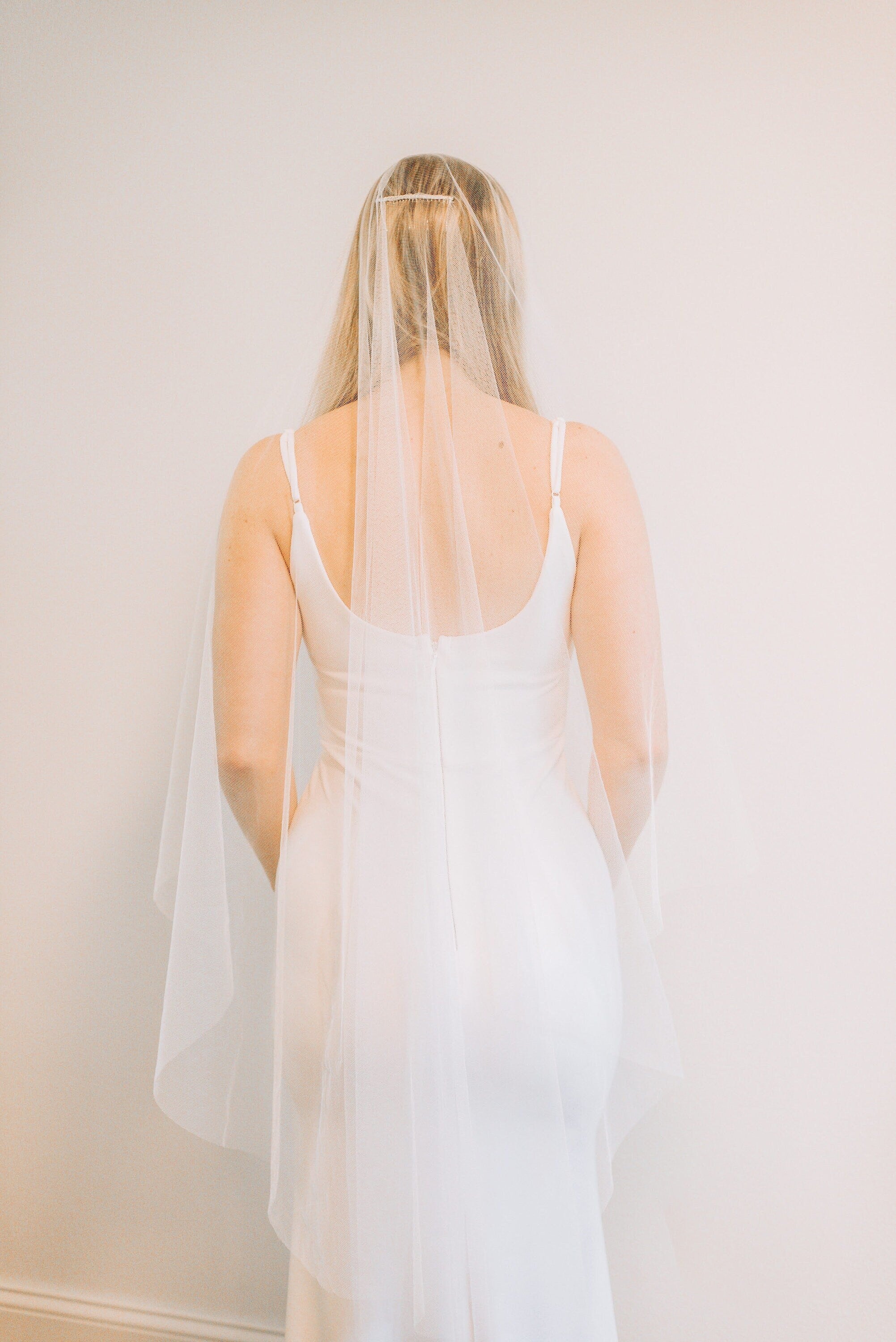 English Net Veil With Blusher