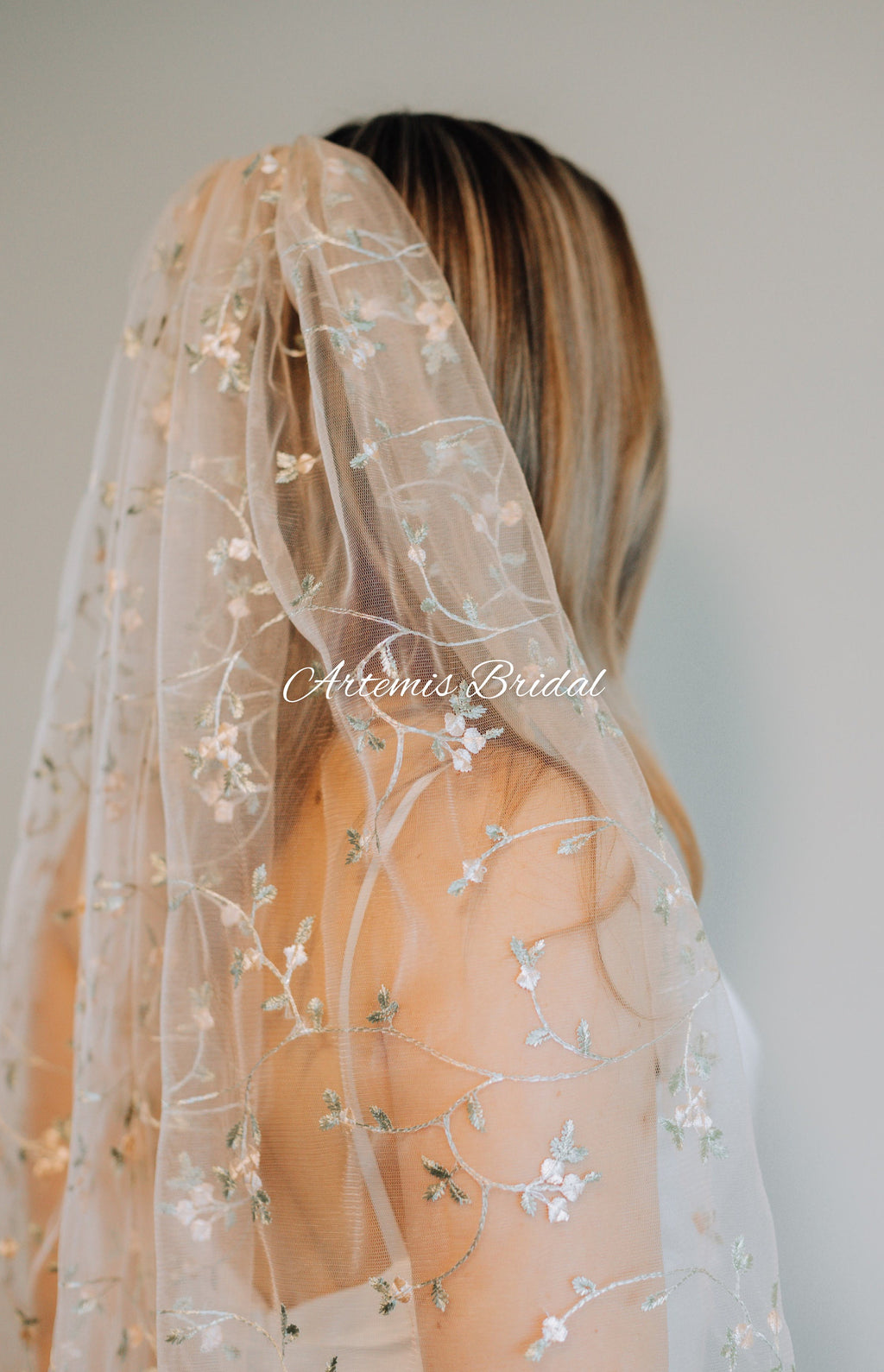 Eloise Floral Veil