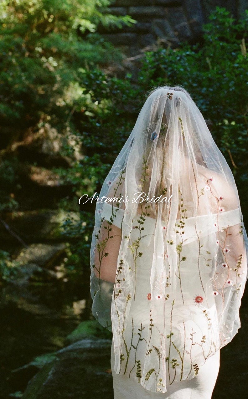 Penelope Floral Veil