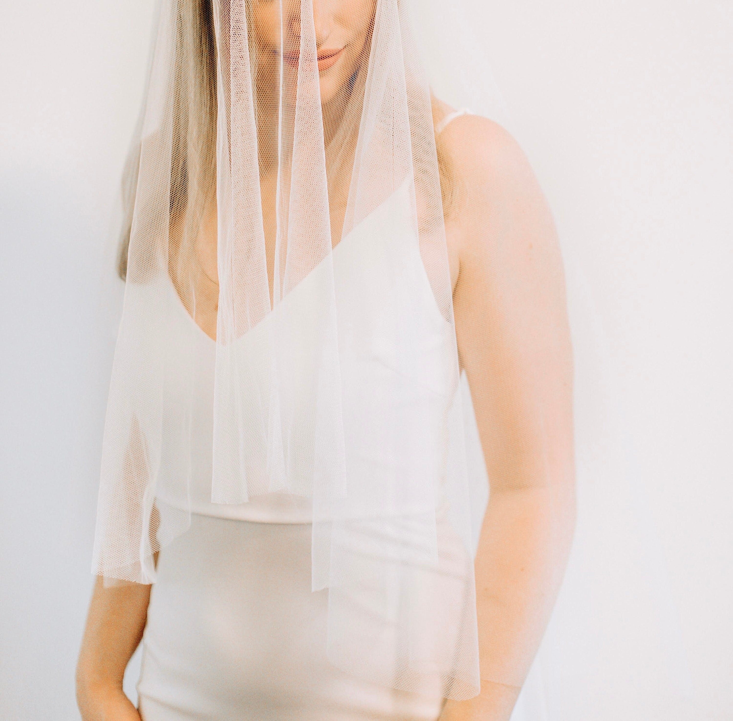 English Net Veil With Blusher