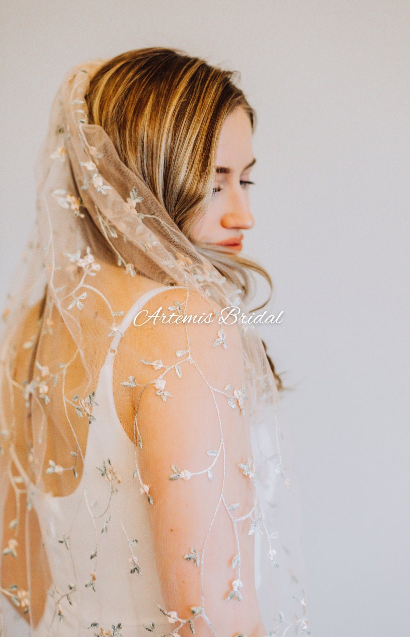 Adeline Floral Veil