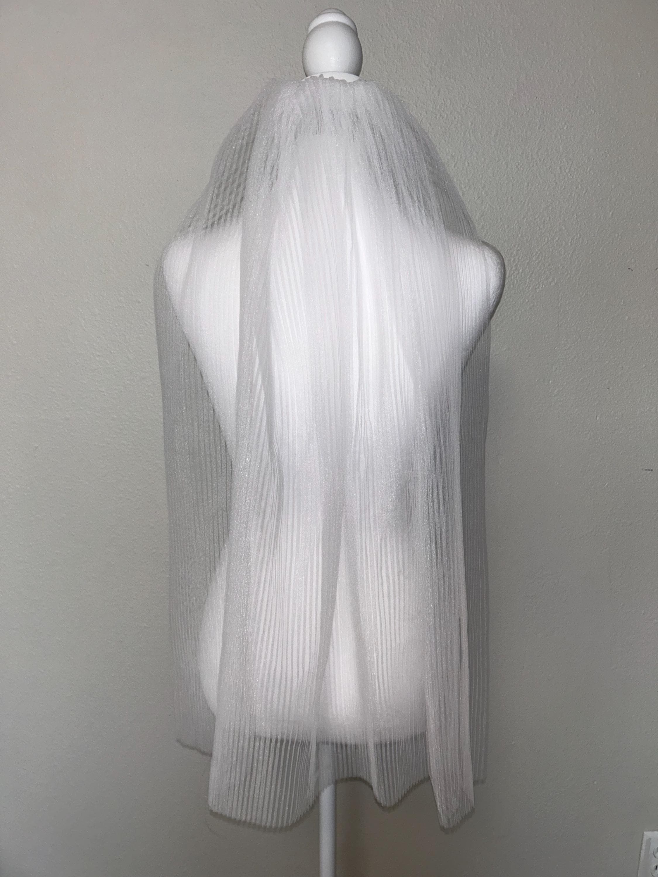 Alexandria - Small Pleated Veil