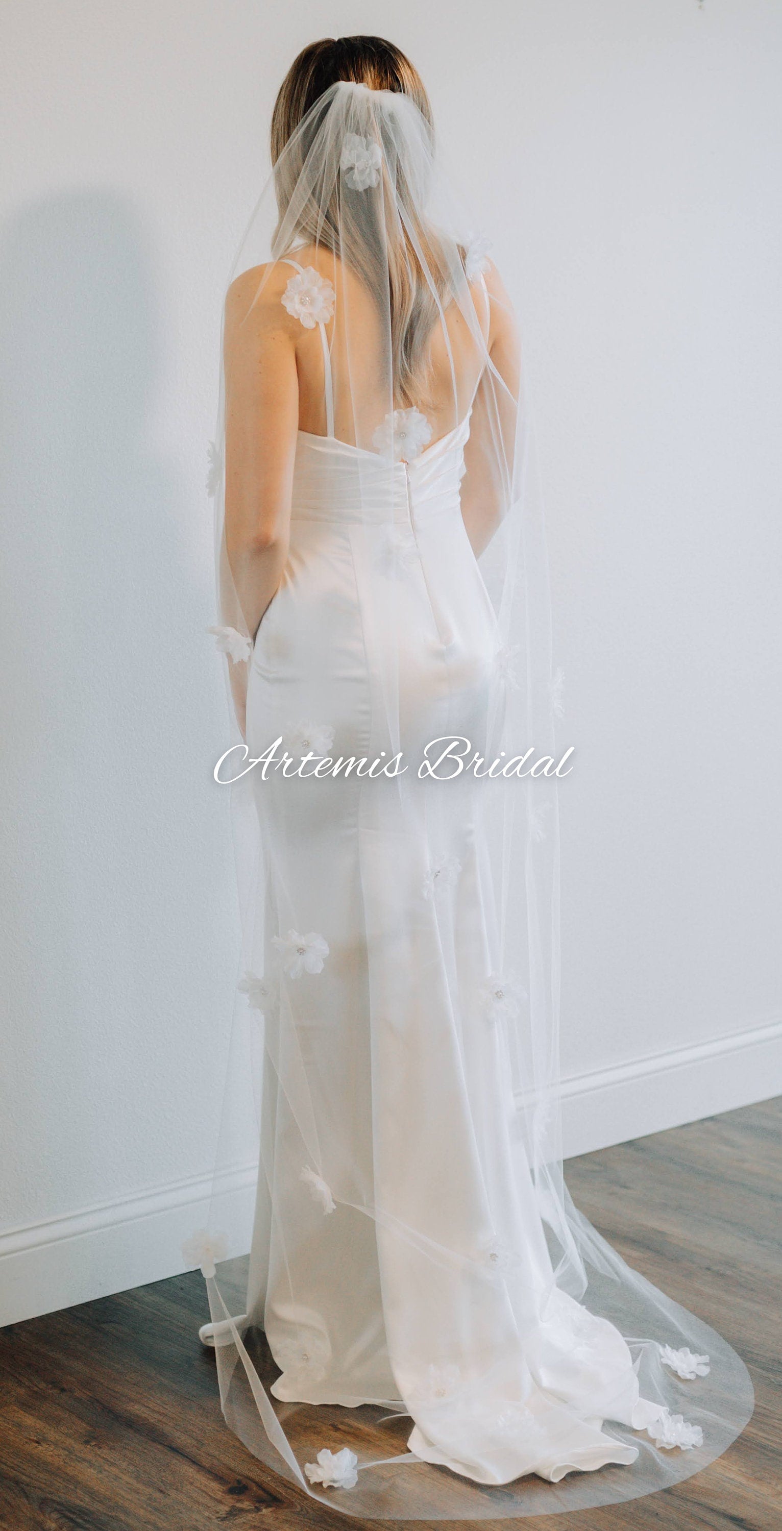 Bridget 3D Floral Veil