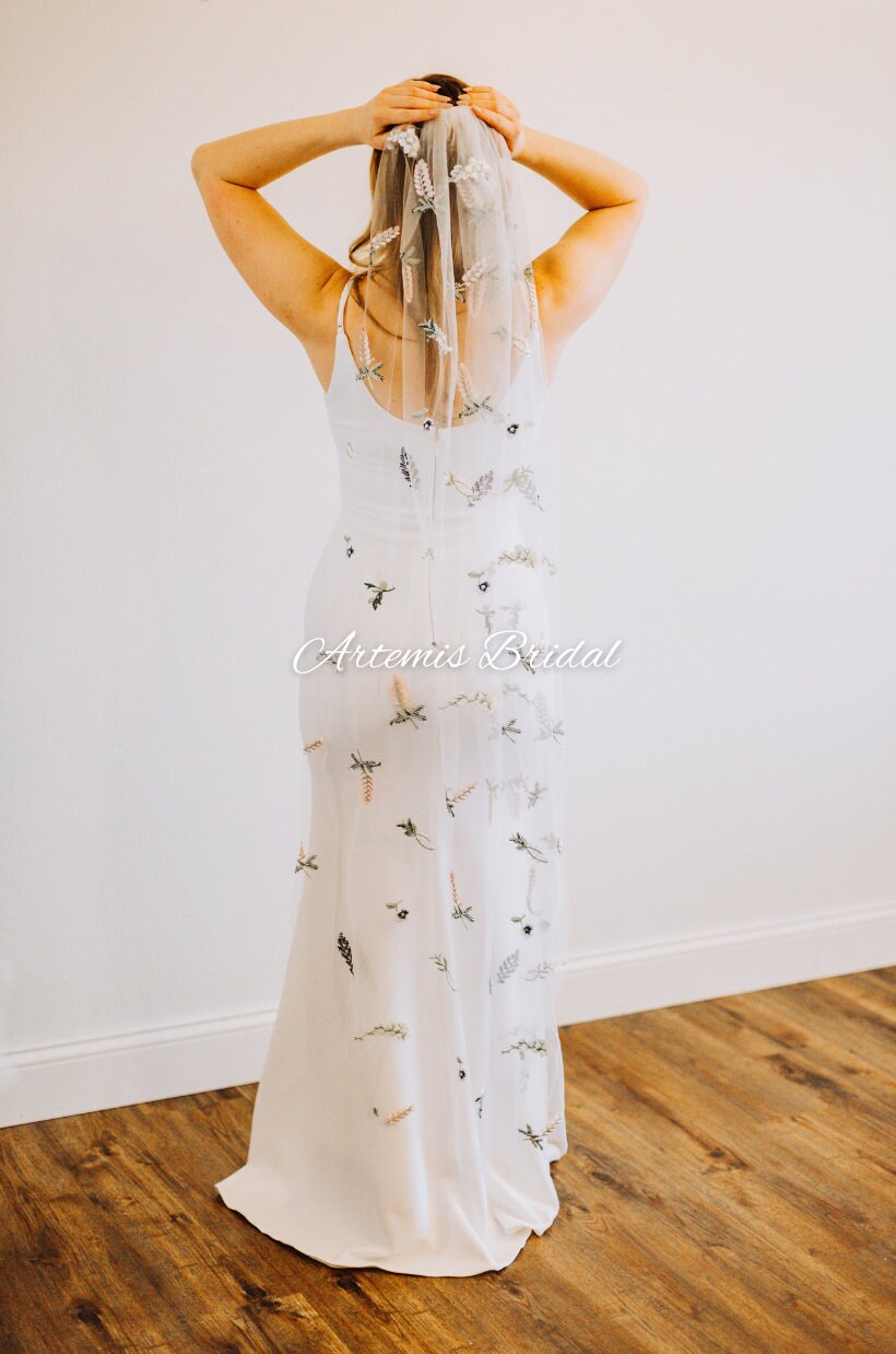 Mirabelle Floral Veil