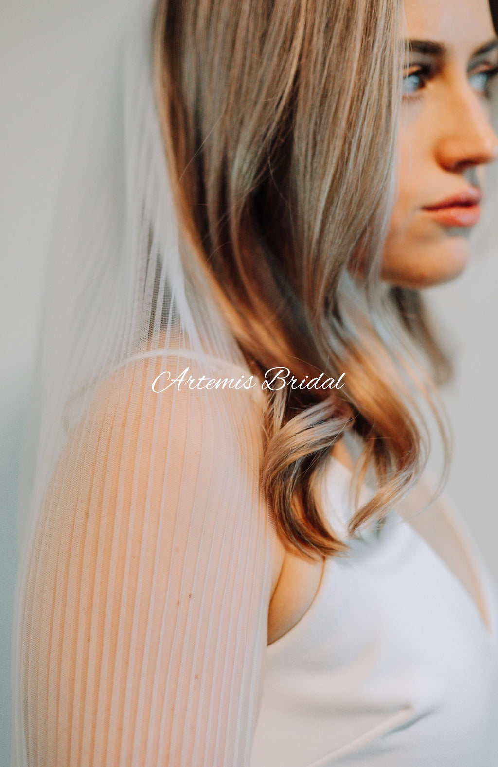 Alexandria - Small Pleated Veil