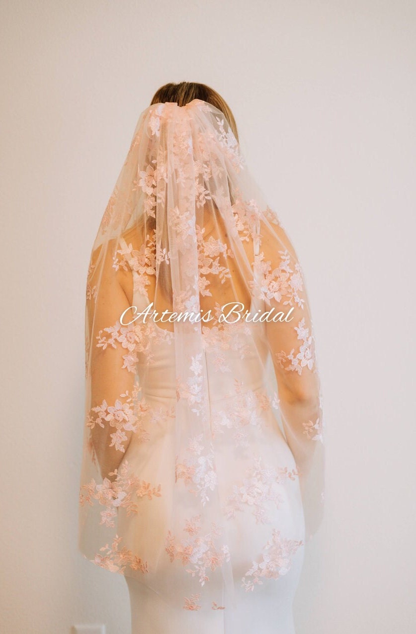 Inez Blush Veil