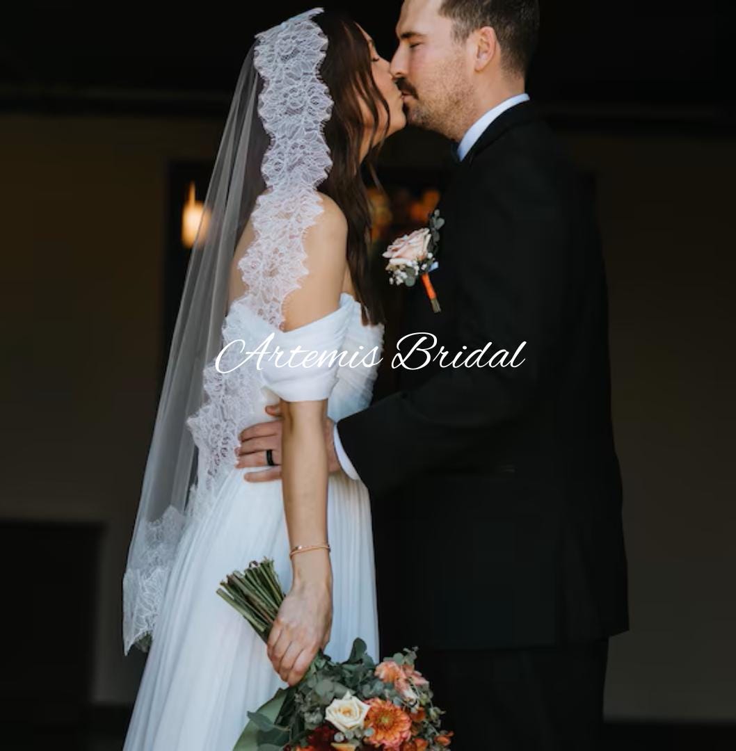 Olivia Mantilla Veil
