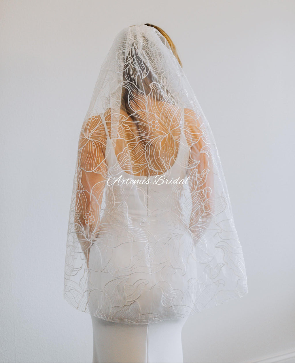 Margot Veil