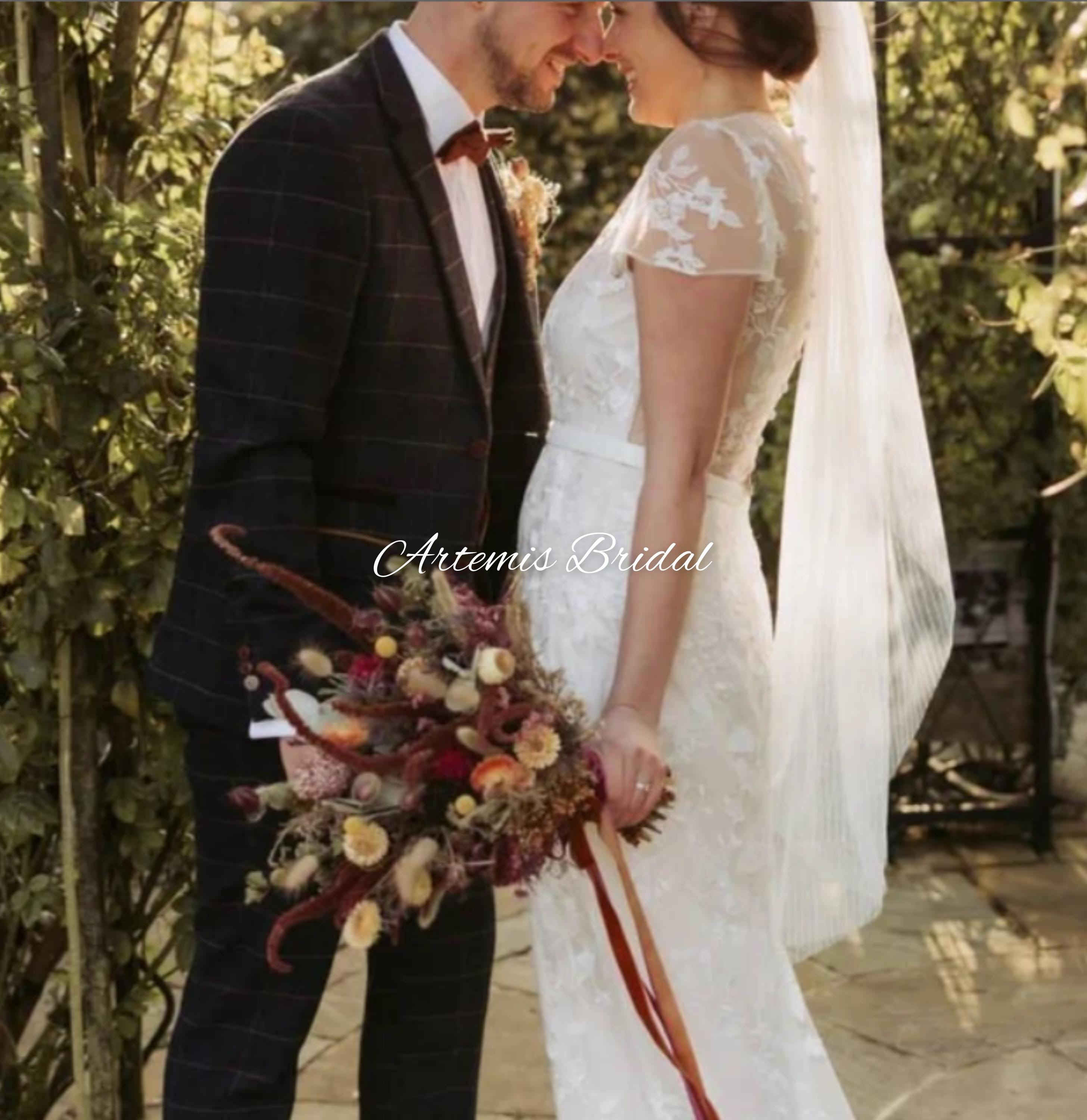 Francesca Gold Veil